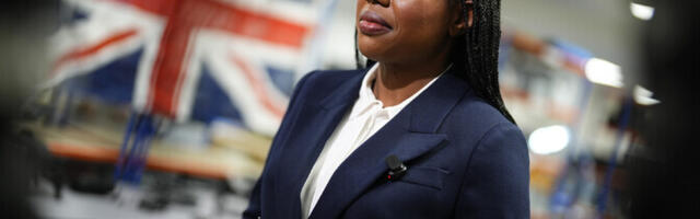 Лейбористы Стармера опустились на третье место по популярности в Великобритании