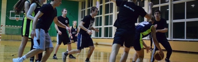 1.12.2020 SILLAMAE KALEV KORVPALLINAISKOND VS ESN (foto Uljana Tammi)