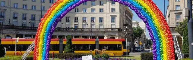 Радуга вернулась в Варшаву