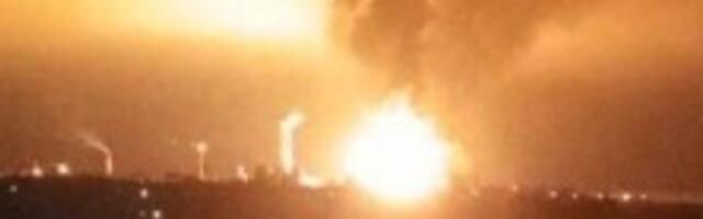 Украинские беспилотники атаковали Буденновск. По данным телеграм-каналов, под удар попал нефтехимический завод