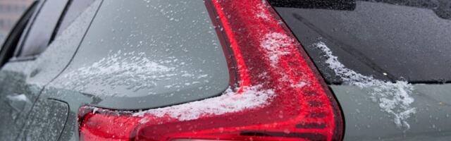 Volvo вернула лидерство в Швеции, обогнав Tesla