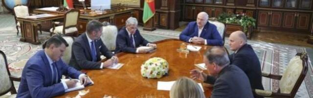 WSJ раскрыл детали переговоров США с Лукашенко с обсуждением лишнего веса