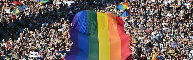 В Будапеште прошел запрещенный полицией ЛГБТ-прайд