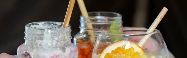 Мечты разбились: производитель экологичных трубочек для напитков сокращает всех работников