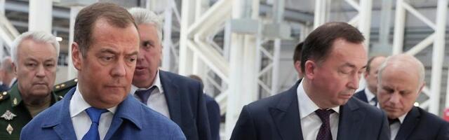 Медведев пригрозил ударами по ядерным объектам Украины и Европы — сославшись на  информацию о попытке атаки на Смоленскую АЭС