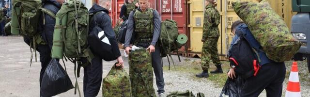 В Эстонии повысится выплачиваемое срочникам пособие