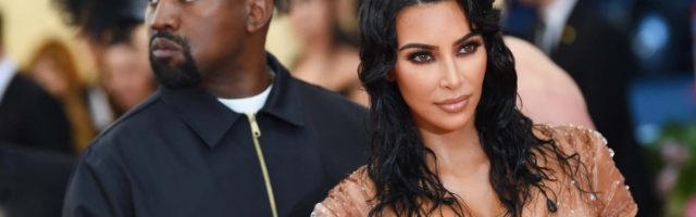 Разные расписания: Ким Кардашьян и Канье Уэст отметили годовщину свадьбу по отдельности