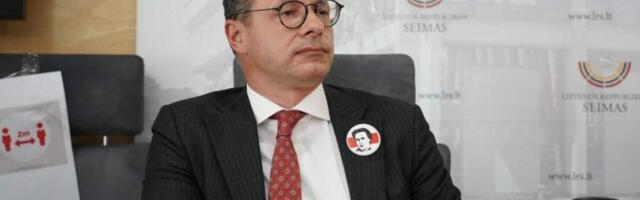 В Сейме высмеяли депутата Павелениса, «укравшего» должность