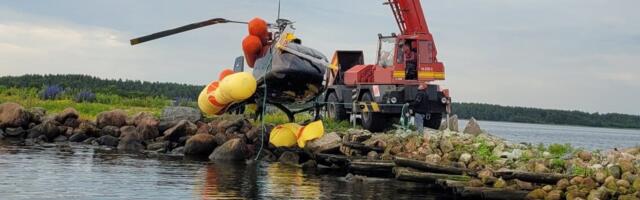 Чудесное спасение: пилот упавшего в море вертолета удостоился похвалы