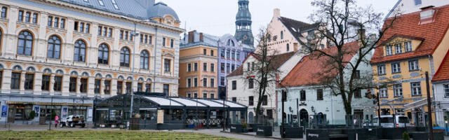 СМИ: Латвия обязала более 800 россиян покинуть страну