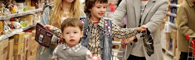 Пособие для родителей в попечительских семьях увеличится вдвое