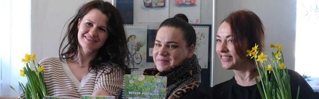 Нарвские скетчеры презентовали арт-бук — проводник по интересным местам Эстонии