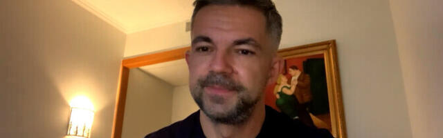 Саша Филипенко о новом романе: российское общество не замечает появившихся слонов