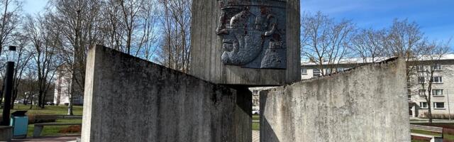 Сносили по всей Эстонии, но Силламяэ удержал советский монумент. Как это вышло?