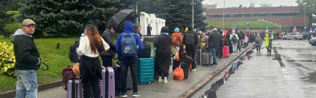 ВИДЕО | «Купил очередь, но  границу в этот день так и не прошел»