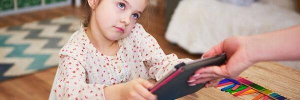 Спрос на поддержку детям с РАС все еще превышает доступное финансирование