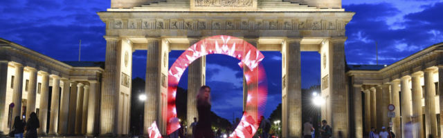 ФОТО | В Германии прошла ночь красных огней