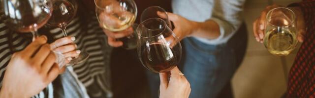 В Эстонии за год существенно сократились продажи алкоголя