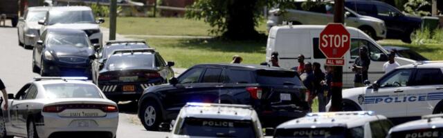 ВИДЕО | В Северной Каролине при задержании преступника погибли четверо полицейских, еще четверо получили ранения