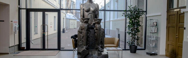 Госсуд отменил оправдательный приговор в отношении двух нарвских чиновников и предпринимателя