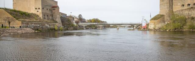 Пограничный пункт в Ивангороде будет работать круглосуточно, но попасть в Эстонию после 19 часов не получится