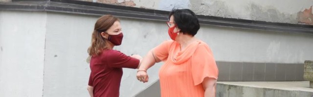 Эстонскую гимназию передали государству