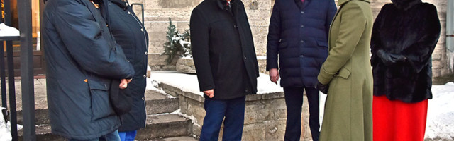 Президент в Нарве: медицина нуждается в поддержке