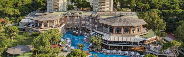 Для пар, семей и вечеринок у воды: 6 курортов, которые стоит отметить на карте этой осенью