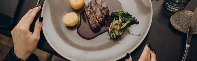 ФОТО: как в ресторане HOOV собрали вкусы лета по всей Эстонии