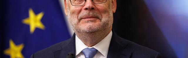 „Эстония гордится тобой“: президент Карис поздравил Ефимову с триумфом на ЧЕ по плаванию