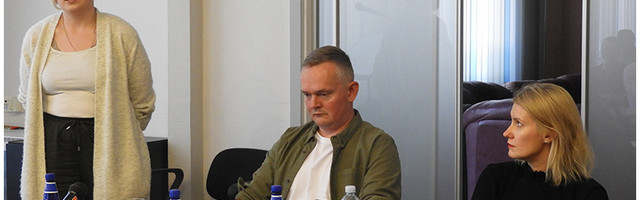 Пешком от «Ро-Ро» до «нарвской Венеции» и новый мост через «железку»?