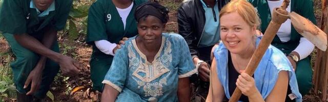 ФОТО | Как эстонцы учат молодежь в Уганде картошку выращивать