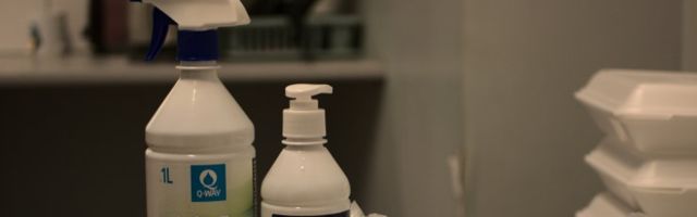 Число новых случаев коронавируса в США превысило 52 000 в сутки