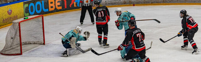 ФОТО: нарвские хоккеисты снова победили в овертайме