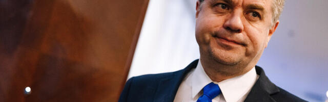 Рейнсалу, Кросс и Мерилинд продлили приостановку своих полномочий в горсобрании Таллинна