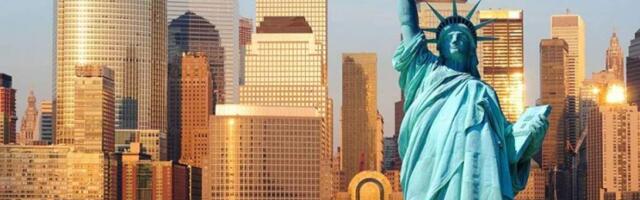 От США потребовали вернуть Франции статую Свободы