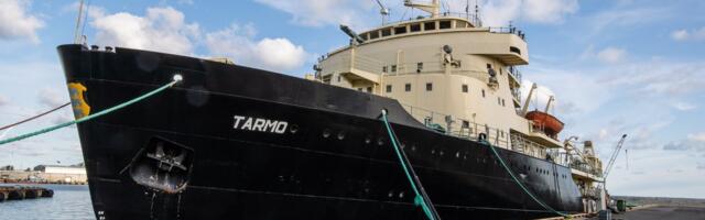 Суда застряли в море: ледокол „Тармо“ выведен из эксплуатации из-за технической неисправности
