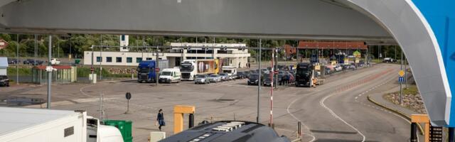 СВОДКА ЗА СУТКИ | На Сааремаа автомобиль перевернулся при въезде на паром