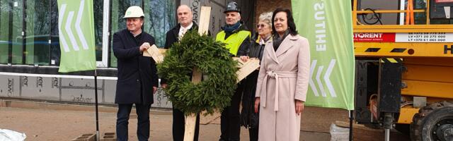 В Нарве новый эстонский детсад  отметил праздник стропил