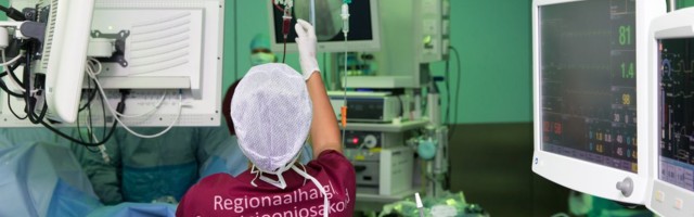 Таллиннские больницы освобождают места для коронапозитивных