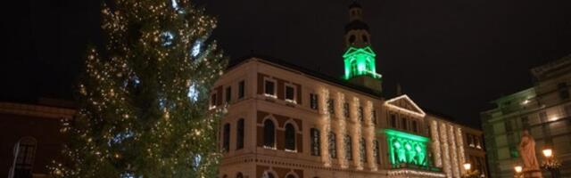 В Рижской центральной администрации премий выплачено почти 0,5 евро