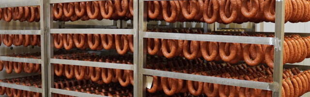 Ныоский мясокомбинат откроет представительский магазин в Риге