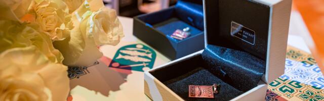 В Нарве чествовали лучших выпускников школ