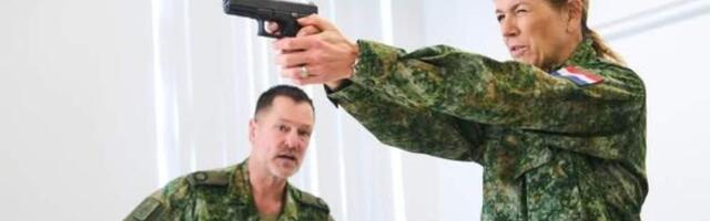 Королева Нидерландов Максима войдет в резерв голландских вооруженных сил