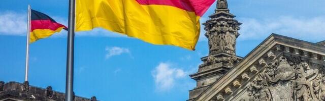 Карис и Михал поздравили Германию с Днем объединения