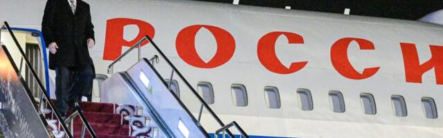 СМИ: Путин поручил убедить иностранцев в том, что Россия — демократичное и правовое государство