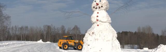 В Южной Эстонии построили гигантскую снежную бабу