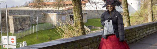 ПОЗИТИВНАЯ НАРВА | Как в Нарве „вырастить“ творчество и зачем местные сажают помидоры