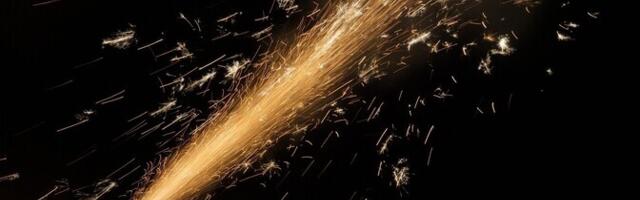 В Нарве запустили фейерверк прямо в подъезде дома