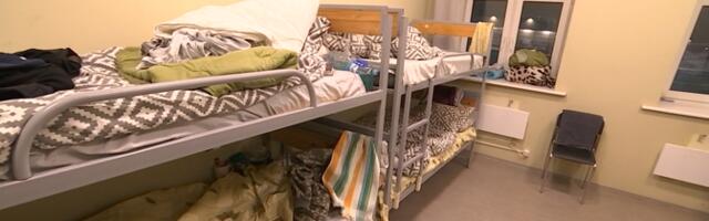 По словам социальных работников, некоторые бездомные отказываются от помощи